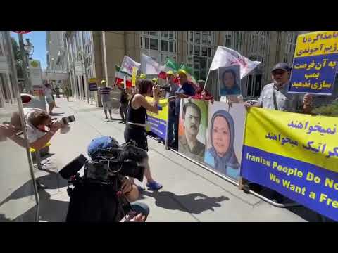 کسیون اعتراضی ایرانیان آزاده مقابل محل مذاکرات اتمی در وین