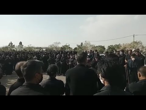 حضور گسترده مردم در مراسم هفتم عباسقلی صالحی در یزدانشهر اصفهان- ۱۵مهر