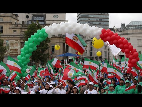 Free Iran rally in London by MEK supporters