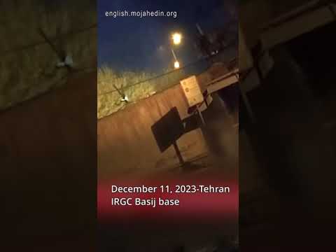 Protesters in Tehran attack IRGC Basij base