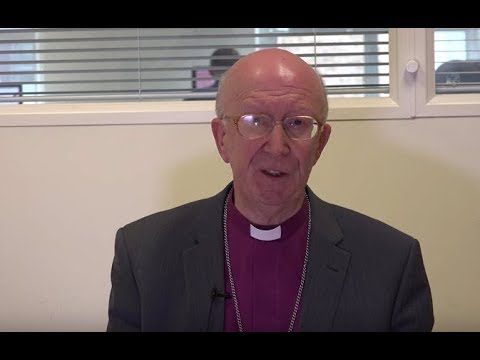 Former Bishop of Oxford supports the Free Iran convention