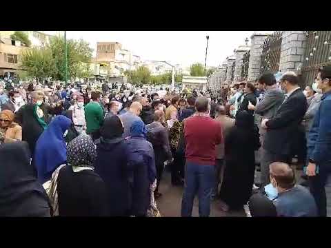 تجمع اعتراضی معلمان مقابل مجلس ارتجاع