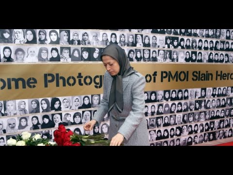 Maryam Rajavi visits exhibition of Iranian women&#039;s struggle for freedom and equality –March2017