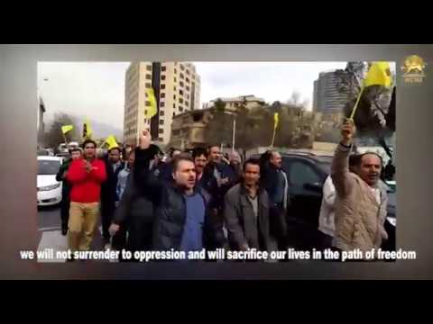 TEHRAN, Iran, Mar. 4. Protest gathering by &#039;Hepco&#039; company in front of &#039;Privatization Organization&#039;