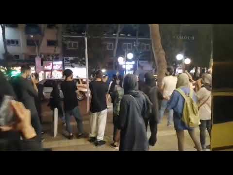 رشت - تظاهرات جوانان دلیر همزمان با چهاردهمین روز از قیام سراسری - ۷مهر