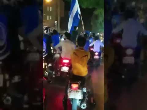 جوانان بوشهر با شعار مرگ بر دیکتاتور در خیابانهای این شهر تظاهرات کردند - ۹خرداد