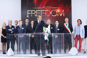 Italian delegation at Iranian opposition gathering 2014