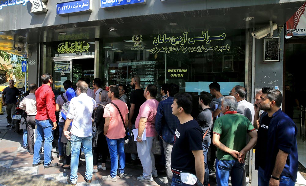 Iran’s Currency Crisis Worsens as Threat of Greater International Pressure Looms