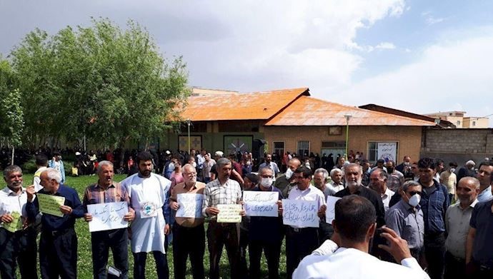 Iran: People, farmers in Farokhshahr stage protest against seizure of agricultural lands, diversion of Karoun River's water