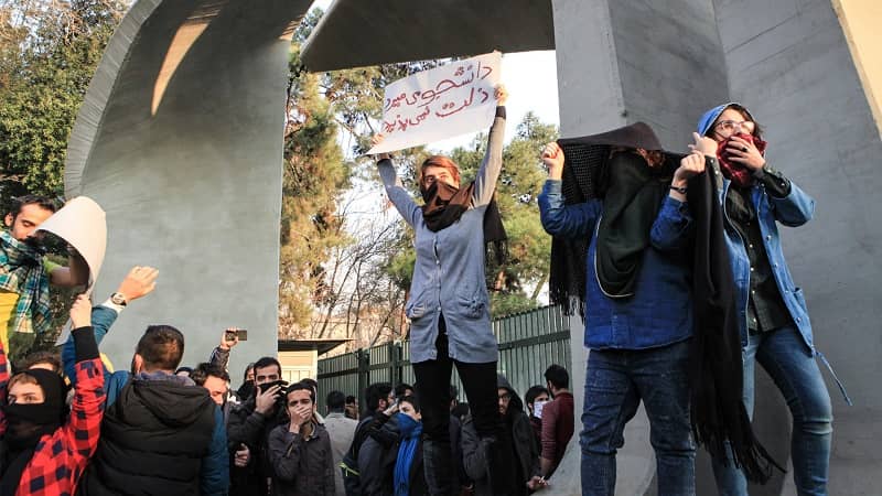 Iran-studants-rally-06122020