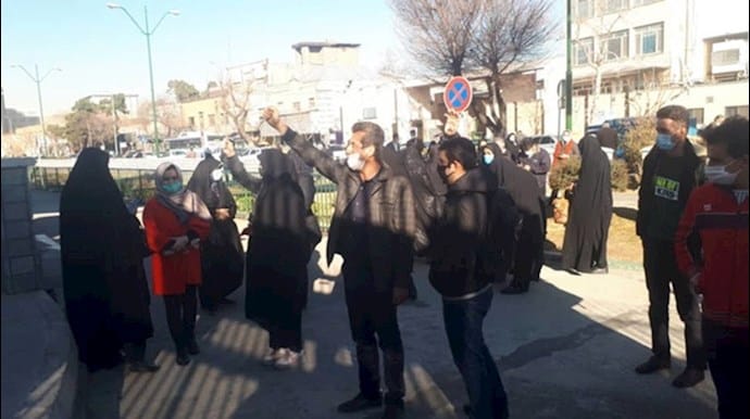iran-teachers-protest-in-Tehran-31012021