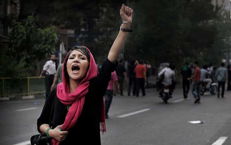 iran-women-resistance-08032021