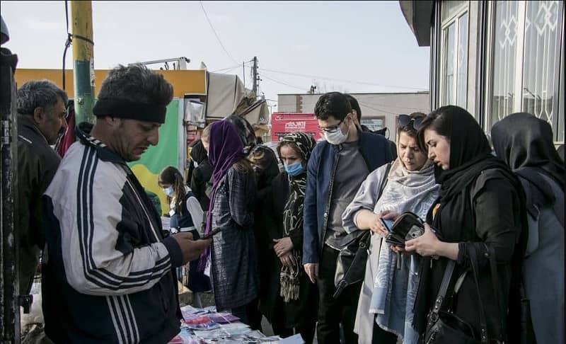 Iran-Tabriz-women-bazaar (1)