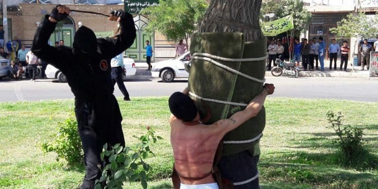 iran-public-flogging