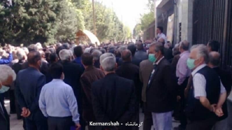 iran-retirees-protests-14042021-5
