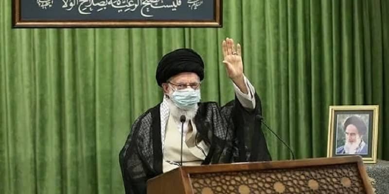Ali-Khamenei (1)