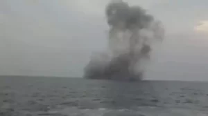 houthis-ship-bombed