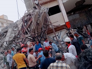 iran-abanadan-building-collapse
