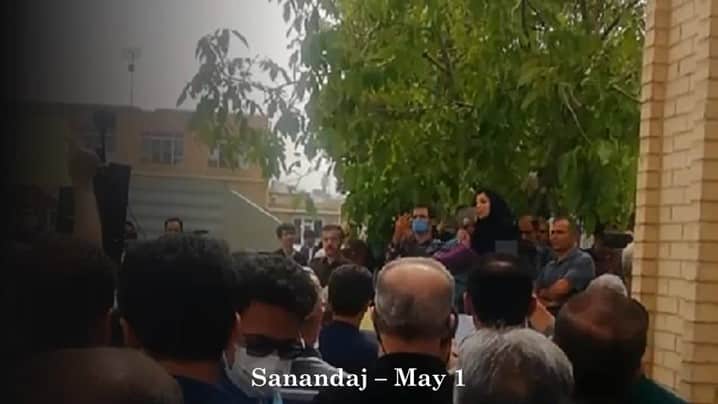 iran-teachers-protests-01052022-14