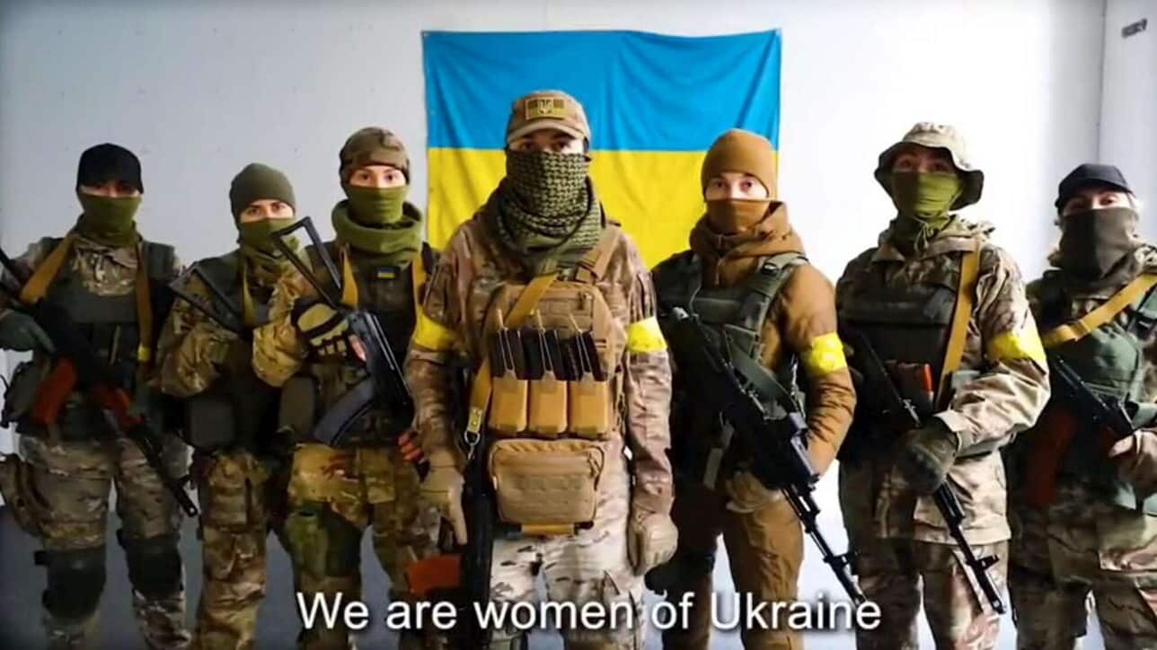 ukrainian-women-resistance