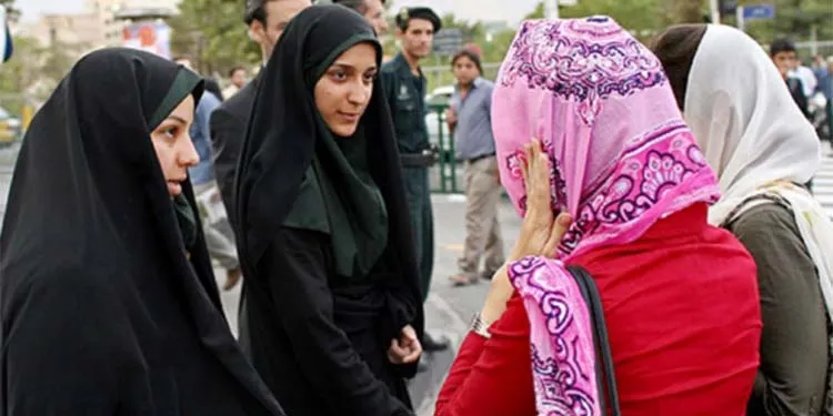 Iran-women-with-improper-hijab