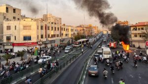 iran-uprising-highway-protest