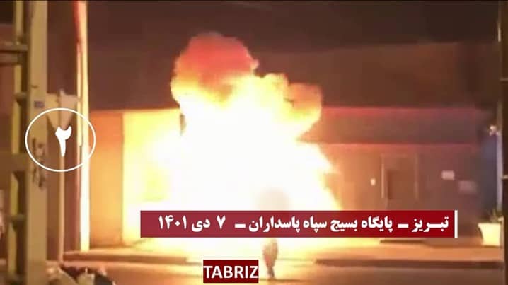 iran protests burning 04022023 02