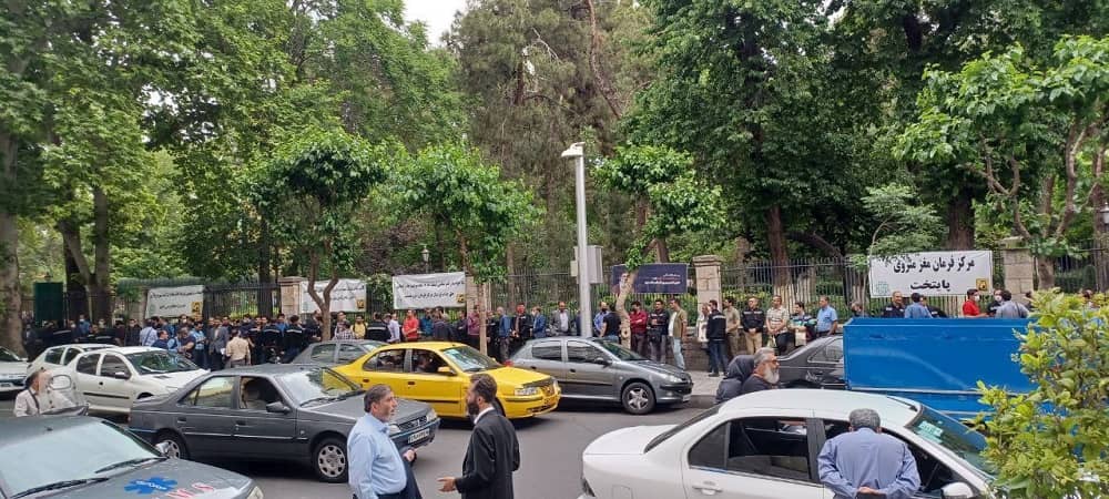 iran clerks protest 25042023