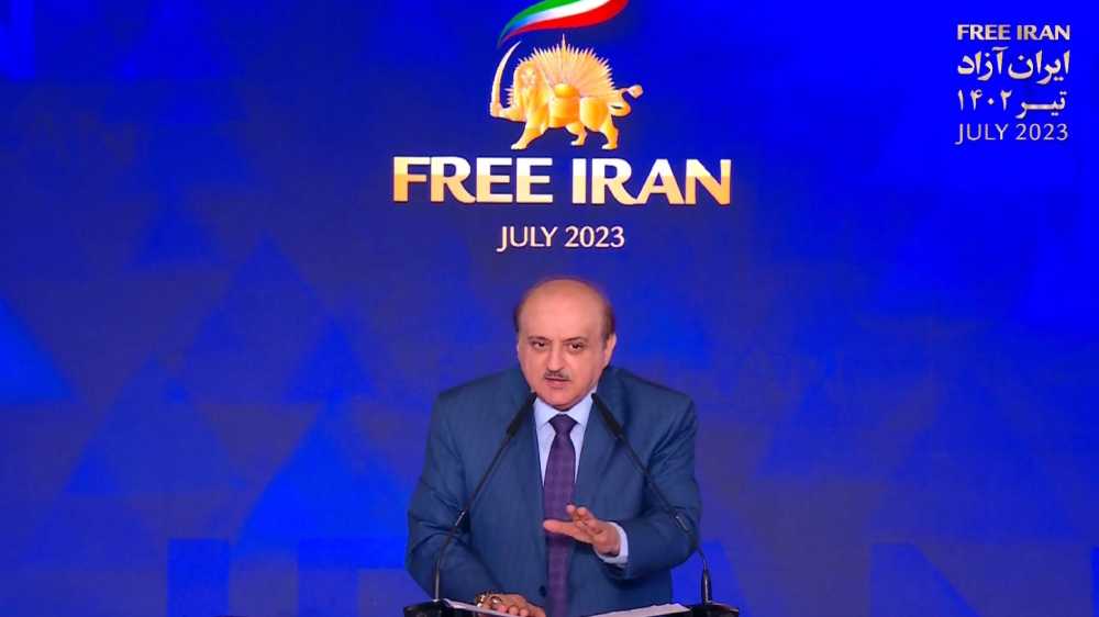 Former Jordanian Culture Minister Barkat Ojan gave a speech in support of NCRI President-elect Maryam Rajavi for a democratic, secular republic of Iran at Free Iran World Summit—Day 2