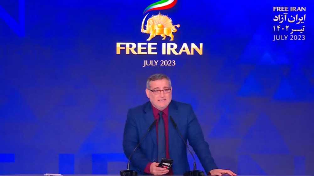 Renowned Syrian author Ahmad al-Hawas gave a speech in support of NCRI President-elect Maryam Rajavi for a democratic, secular republic of Iran at Free Iran World Summit—Day 2