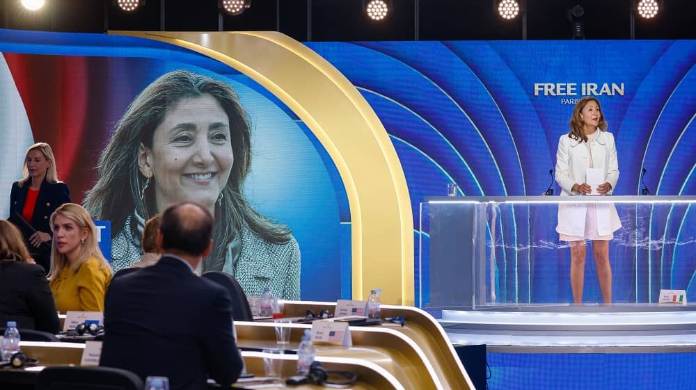 Former Colombian Senator and Presidential Candidate Ingrid Betancourt gave a speech in support of the Iranian people and their Organized Resistance (NCRI/PMOI) led by Mrs. Maryam Rajavi for a free, democratic, non-nuclear republic of Iran.