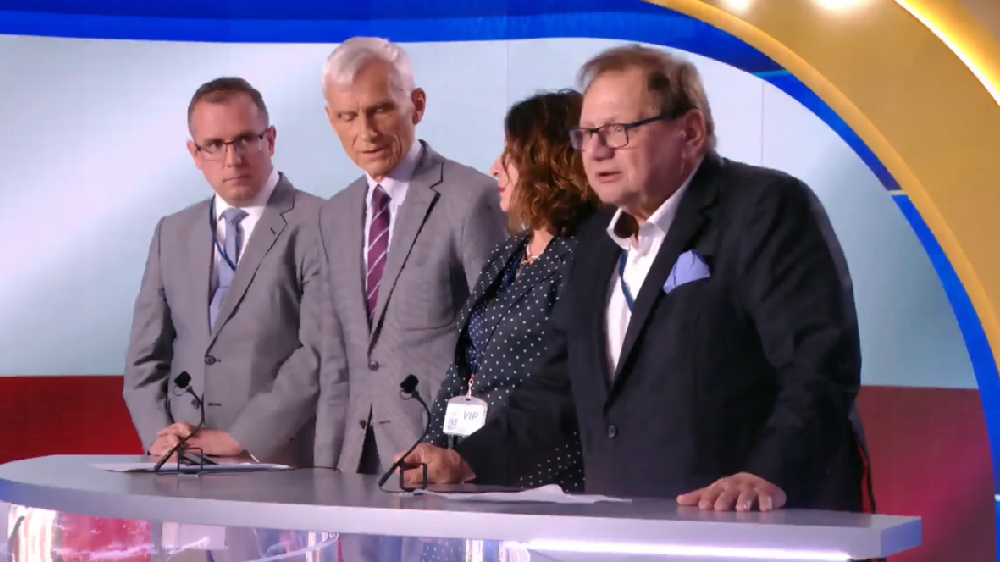 Former Polish Minister Ryszard Kalisz gave a speech in support of the Iranian people and their Organized Resistance (NCRI and PMOI) led by Mrs. Maryam Rajavi for a free, democratic, non-nuclear republic of Iran.