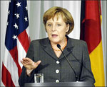 Germany's Merkel calls for unity on Iran 