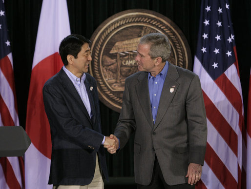 George W. Bush and Japanese Prime Minister Shinzo Abe