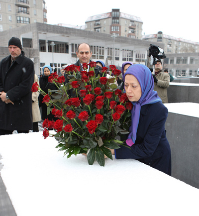 Maryam Rajavi visits the Holocaust Memorial
