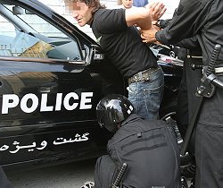 SSF making an arrest in the street