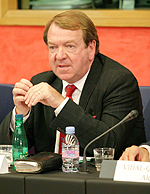 Mr. Struan Stevenson, Vice-President of the EPP-ED group at the European Parliament and Co-chair of the Friends of a Free Iran (FOFI)