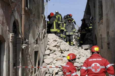 On Monday a quake, measuring between 5.8 and 6.3 on the Richter scale hit Italy catching residents in their sleep and flattening houses, ancient churches and other buildings in 26 cities and towns, killing at least 179 people.