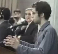 Student turns Khameini ‘s formal propaganda meeting to disgrace
