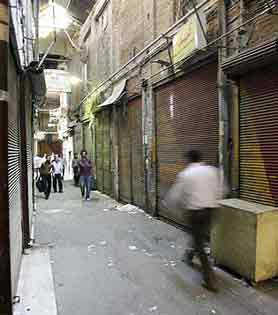 Iran: Strike by Merchants Spreads at Tehran Bazaar