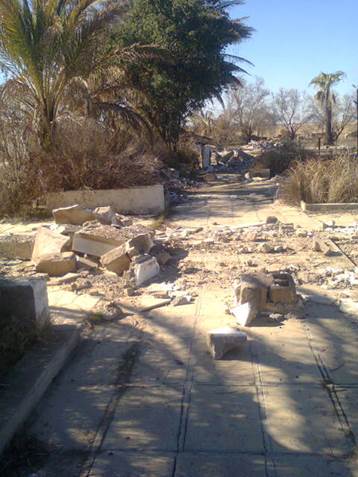 ashraf-cemetery-jan2015-04
