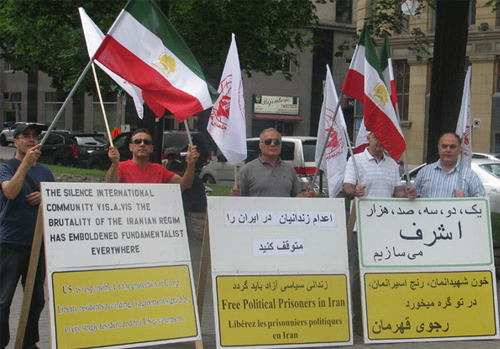 Supporters of the PMOI in The montreal