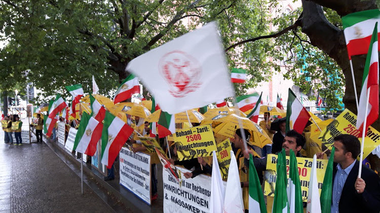 iranians-in-germany-protest-16