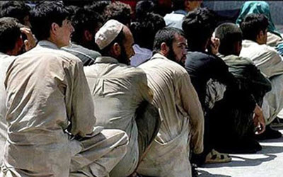 Iran-regime-deports-80-Afghans-400