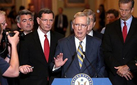20176683133518383411_Senate-Majority-Leader-Mitch-McConnell-is-turning-