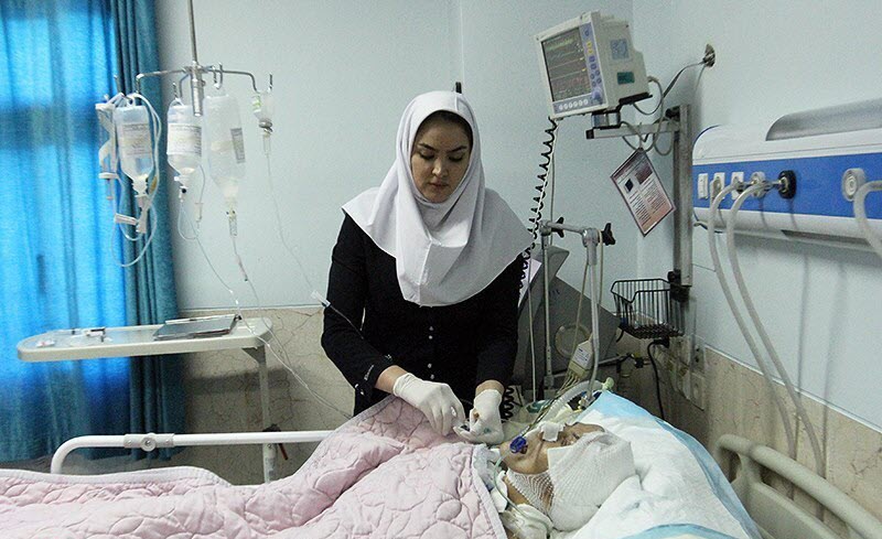 A Thousand Iranian Nurses Leave the Country Each Year