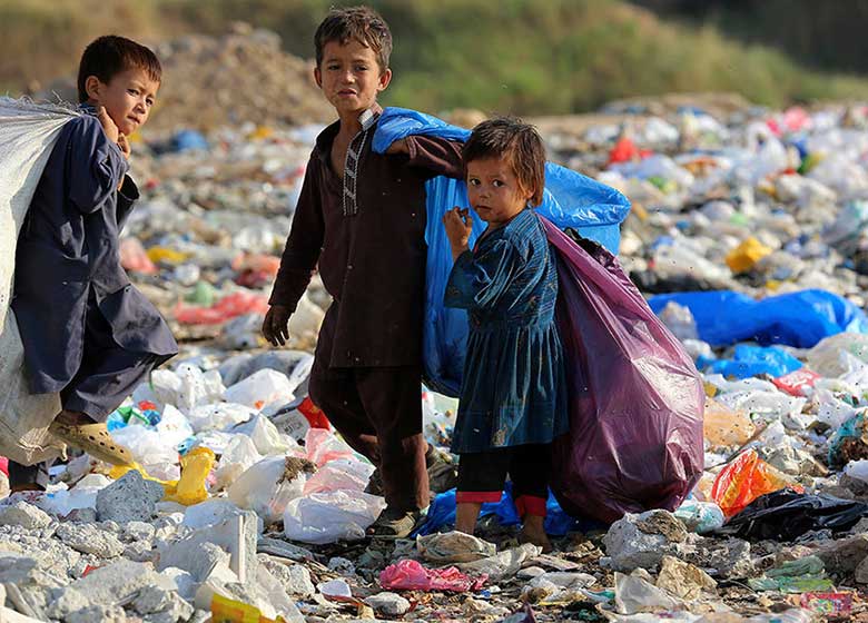 Iran-Child-Labour-11