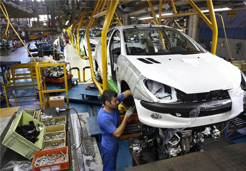 Head of Iran Auto Industry Workers Trade Union: National Car Production Is Devastated
