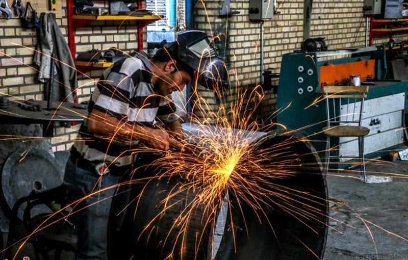 Iran Economy in Free Fall, Disastrous Situation of Workers
