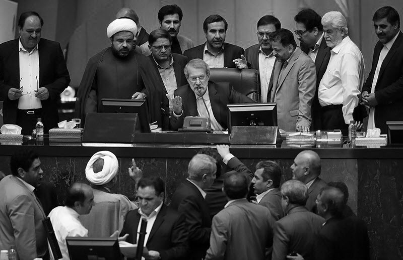 The Wave of Impeachment, Indicative of a Dead-End for Iran Regime